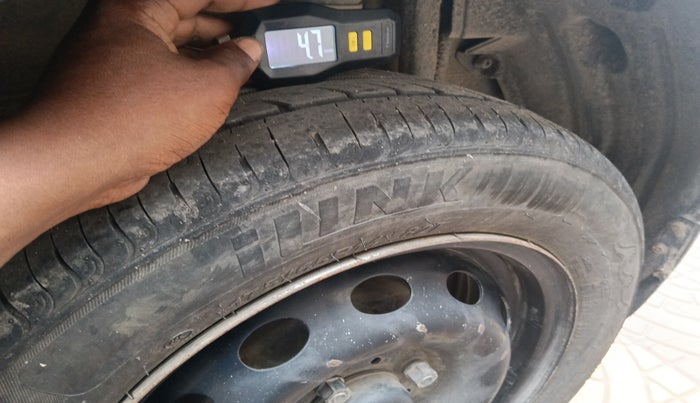 2023 Tata Tiago XE CNG, Petrol, Manual, 58,318 km, tyre