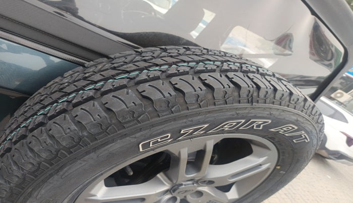 2021 Mahindra Thar LX  P 4WD AT CONVERTIBLE, Petrol, Automatic, 17,624 km, tyre