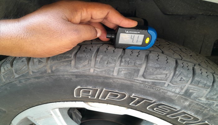 2021 Mahindra Scorpio S11 2WD, Diesel, Manual, 79,352 km, tyre