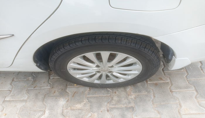 2017 Maruti Ciaz ZETA DIESEL 1.3, Diesel, Manual, 1,17,586 km, tyre