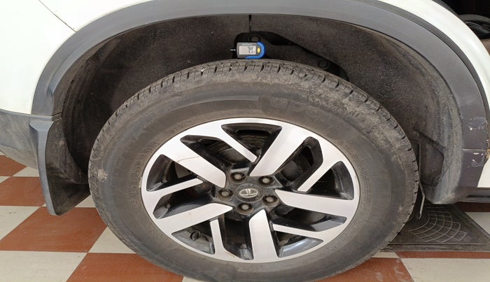 2022 Tata Harrier XZ PLUS 2.0L, Diesel, Manual, 31,046 km, tyre