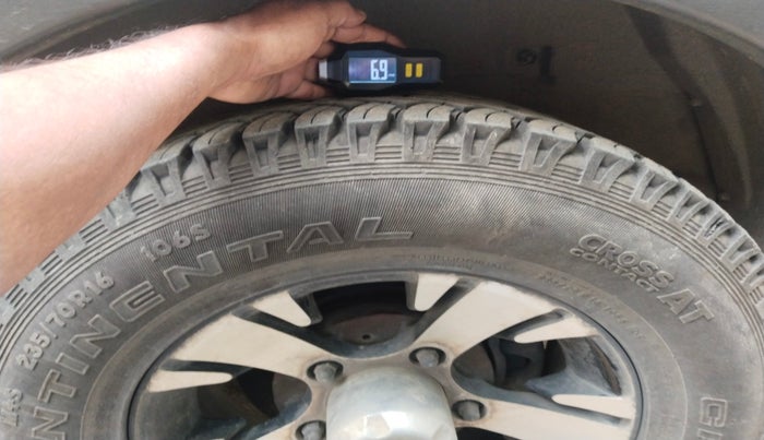 2018 Tata Hexa XTA 4X2 6 STR, Diesel, Automatic, 1,03,462 km, tyre