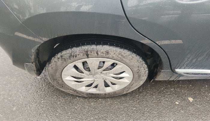 2023 Maruti Baleno DELTA PETROL 1.2, Petrol, Manual, 40,191 km, tyre