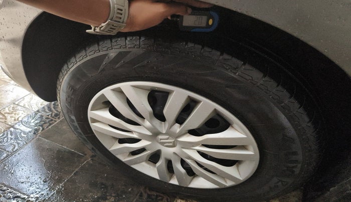 2022 Maruti Dzire VXI CNG, Petrol, Manual, 56,194 km, tyre
