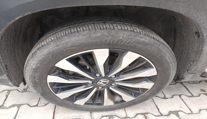 2024 Honda ELEVATE ZX CVT, Petrol, Automatic, 12,404 km, tyre
