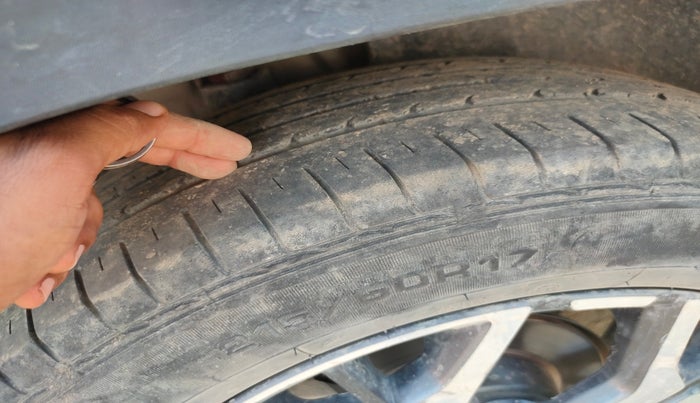 2019 KIA SELTOS GTX 1.4 PETROL, Petrol, Manual, 1,70,994 km, tyre