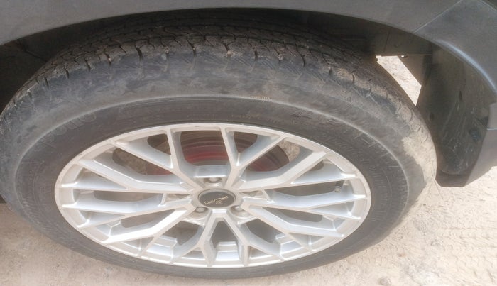 2021 Hyundai VENUE S (O) MT 1.5 CRDI, Diesel, Manual, 76,162 km, tyre