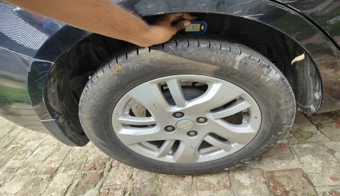 2012 Maruti Swift Dzire ZDI, Diesel, Manual, 3,60,398 km, tyre