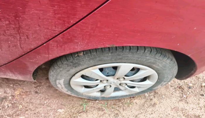 2012 Hyundai Eon MAGNA +, Petrol, Manual, 21,717 km, tyre