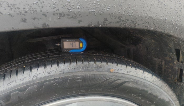 2023 Maruti BREZZA LXI, Petrol, Manual, 28,730 km, tyre