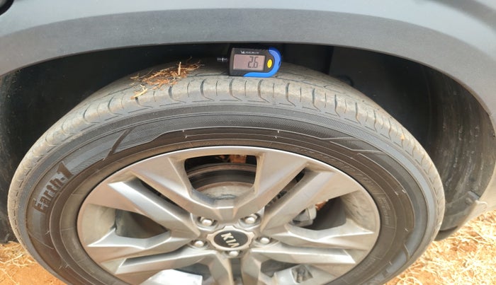 2020 KIA SELTOS HTX IVT 1.5 PETROL, Petrol, Automatic, 79,501 km, tyre