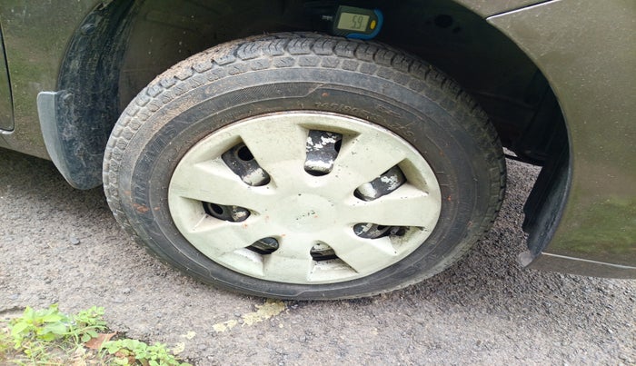 2012 Maruti Wagon R 1.0 LXI, Petrol, Manual, 37,097 km, tyre