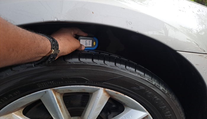 2016 Skoda Octavia STYLE PLUS AT 1.8 TSI, Petrol, Automatic, 58,597 km, tyre