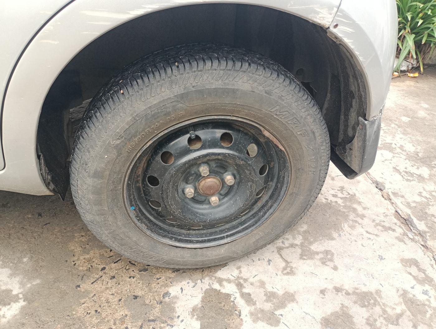 2011 Maruti Ritz VDI, Diesel, Manual, 13,352 km, tyre