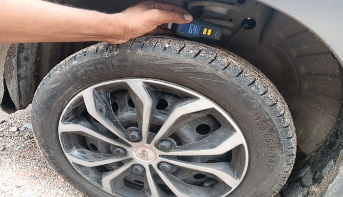 2013 Maruti Wagon R 1.0 VXI, Petrol, Manual, 1,29,322 km, tyre