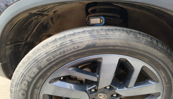 2022 Tata Safari XZA PLUS DARK EDITION, Diesel, Automatic, 59,060 km, tyre