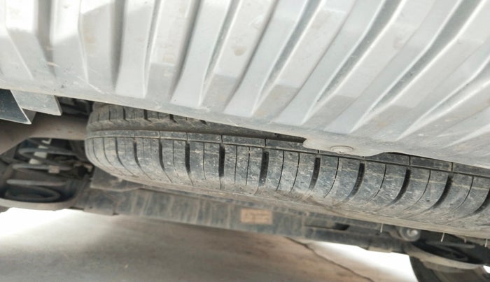 2024 Tata Safari ACCOMPLISHED PLUS DUAL TONE AT, Diesel, Automatic, 30,281 km, tyre