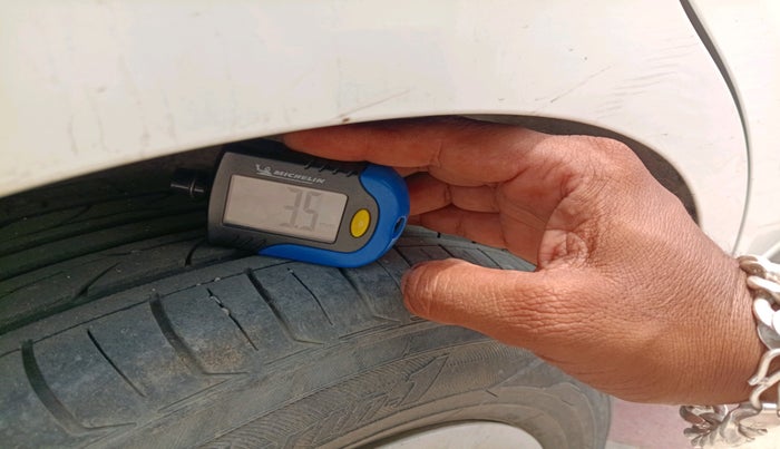 2020 Hyundai NEW SANTRO SPORTZ CNG, Petrol, Manual, 1,01,561 km, tyre