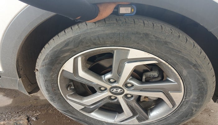 2018 Hyundai Creta SX (O) 1.6 DIESEL, Diesel, Manual, 77,593 km, tyre