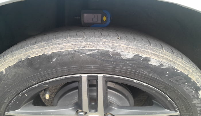 2015 Maruti Ciaz VDI +, Diesel, Manual, 85,523 km, tyre
