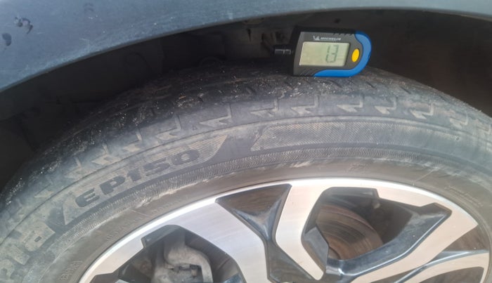 2021 Honda WR-V 1.2L I-VTEC VX MT, Petrol, Manual, 38,073 km, tyre