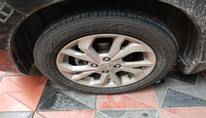 2019 Honda Amaze 1.2L I-VTEC VX, Petrol, Manual, 53,158 km, tyre