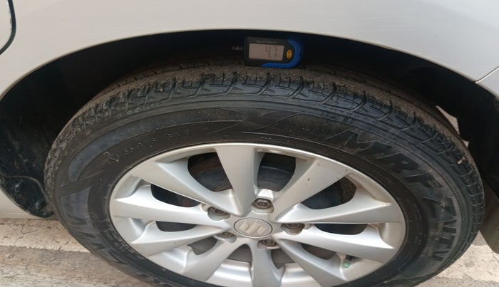 2013 Maruti Ertiga VXI, Petrol, Manual, 59,204 km, tyre