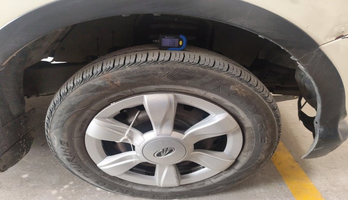 2015 Mahindra Xylo D4, Diesel, Manual, 74,989 km, tyre