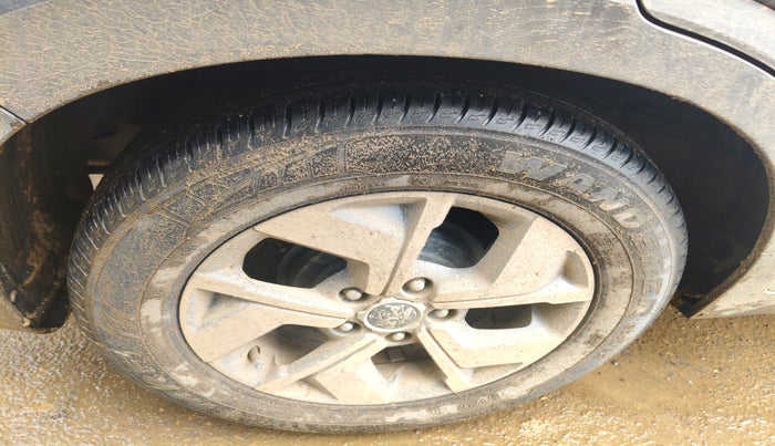 2021 KIA SONET HTX 1.5, Diesel, Manual, 65,137 km, tyre