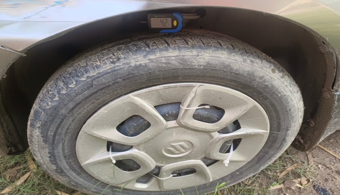 2018 Maruti IGNIS DELTA 1.2, Petrol, Manual, 40,809 km, tyre