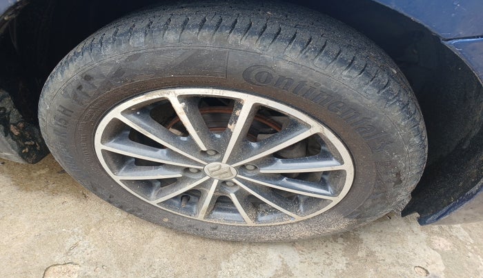 2017 Maruti Baleno DELTA DIESEL 1.3, Diesel, Manual, 1,70,937 km, tyre