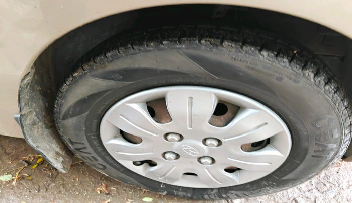 2010 Hyundai i10 SPORTZ 1.2, Petrol, Manual, 75,108 km, tyre