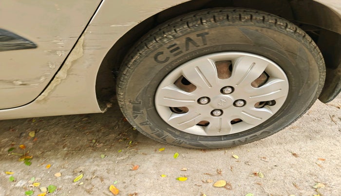 2010 Hyundai i10 SPORTZ 1.2, Petrol, Manual, 75,108 km, tyre
