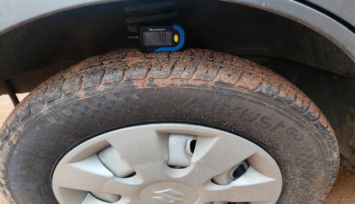 2021 Maruti Eeco 5 STR WITH A/C+HTR, Petrol, Manual, 1,36,349 km, tyre