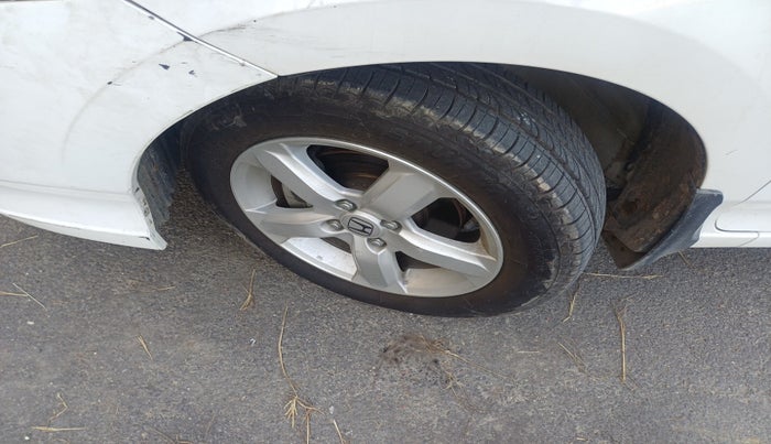 2013 Honda City 1.5L I-VTEC S MT, Petrol, Manual, 38,034 km, tyre