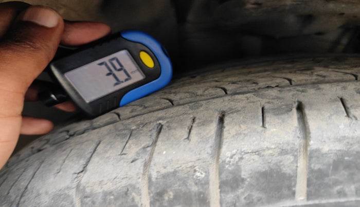 2021 Volkswagen TAIGUN HIGHLINE 1.0 TSI AT, Petrol, Automatic, 27,000 km, tyre