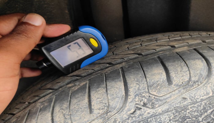 2021 Volkswagen TAIGUN HIGHLINE 1.0 TSI AT, Petrol, Automatic, 27,000 km, tyre