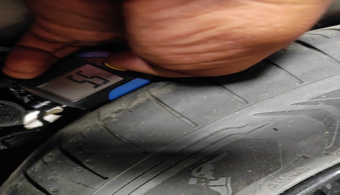 2021 Volkswagen TAIGUN HIGHLINE 1.0 TSI AT, Petrol, Automatic, 27,000 km, tyre