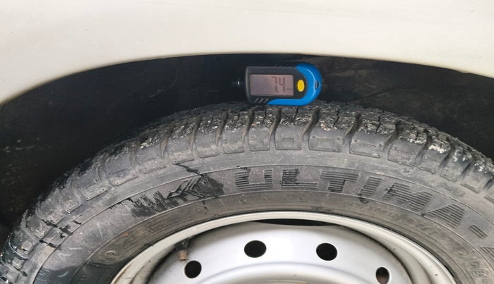 2010 Maruti Alto LXI, Petrol, Manual, 23,385 km, tyre