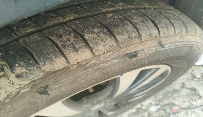 2020 Maruti S Cross DELTA 1.3, Diesel, Manual, 85,304 km, tyre