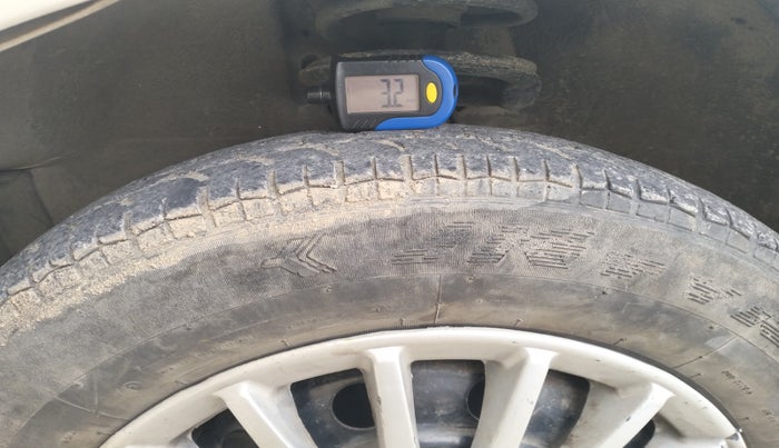 2010 Maruti Swift VDI, Diesel, Manual, 95,816 km, tyre