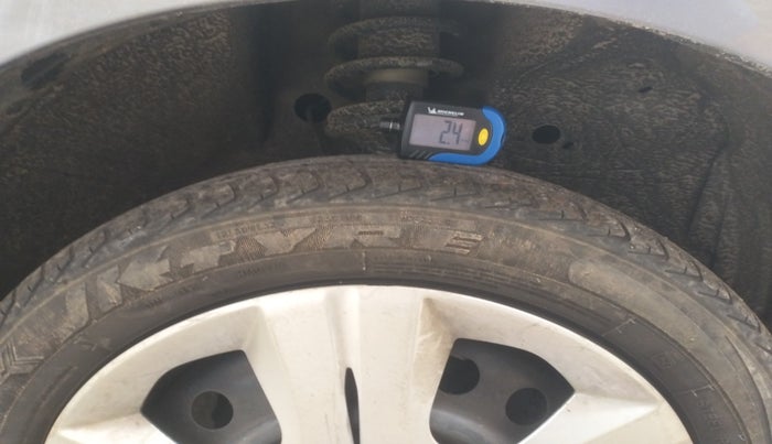 2014 Maruti Wagon R 1.0 VXI, Petrol, Manual, 79,211 km, tyre