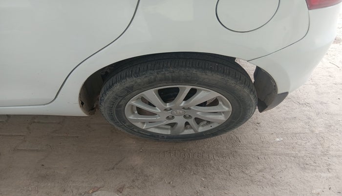 2014 Maruti Swift ZDI, Diesel, Manual, 1,18,449 km, tyre
