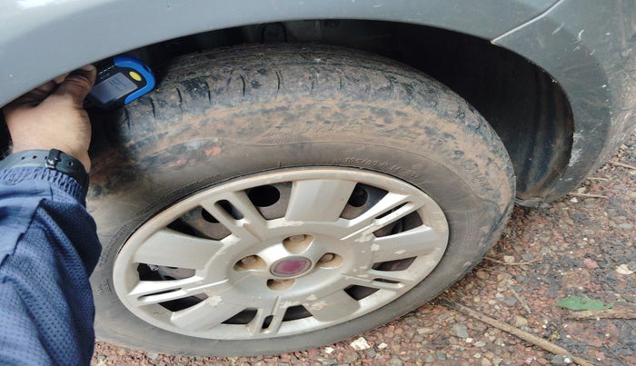 2010 Fiat Grand Punto ACTIVE 1.2, Petrol, Manual, 98,754 km, tyre