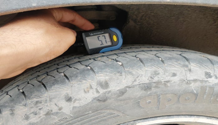 2024 Hyundai Creta E 1.5 PETROL, Petrol, Manual, 48,000 km, tyre