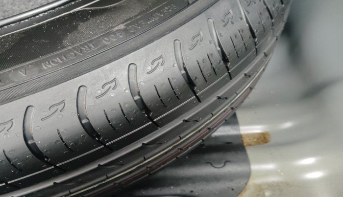 2024 Hyundai Creta E 1.5 PETROL, Petrol, Manual, 48,000 km, tyre