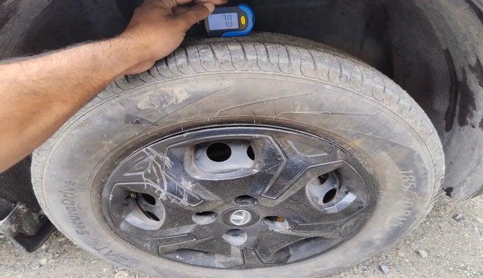 2023 Tata PUNCH ACCOMPLISHED MT, Petrol, Manual, 19,791 km, tyre