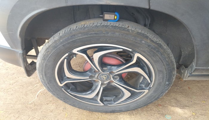 2023 Nissan MAGNITE XE, Petrol, Manual, 19,944 km, tyre