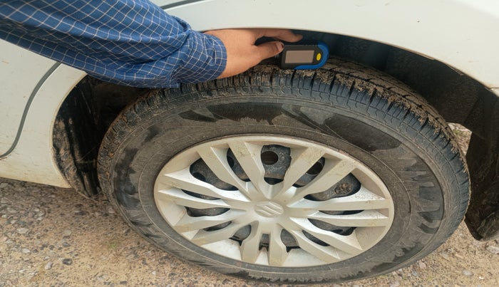 2018 Maruti Dzire VXI, Petrol, Manual, 56,466 km, tyre