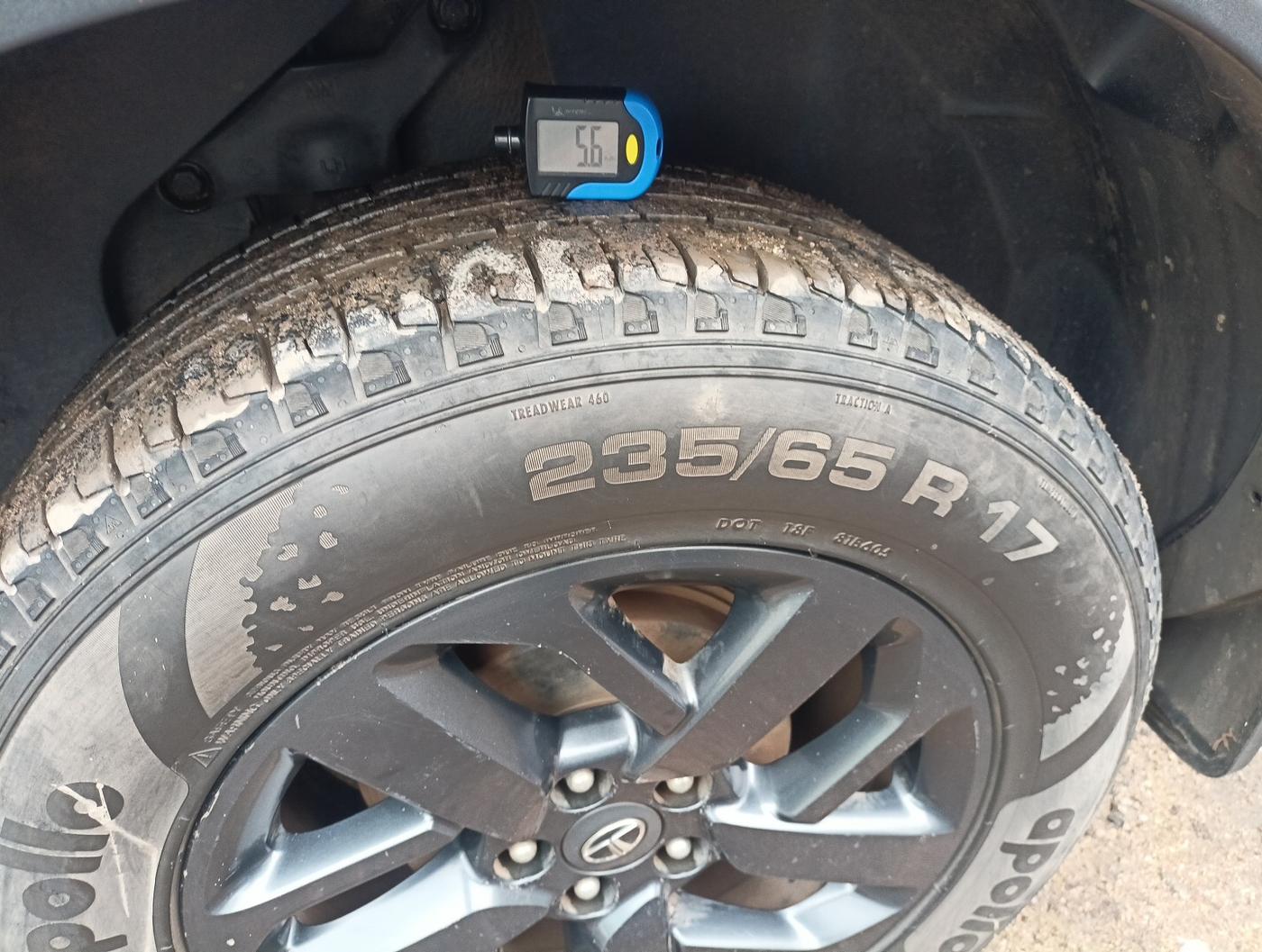 2020 Tata Harrier XZ PLUS 2.0L DARK EDITION, Diesel, Manual, 91,776 km, tyre